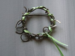 Ansteckschmuck &raquo; Girlanden
